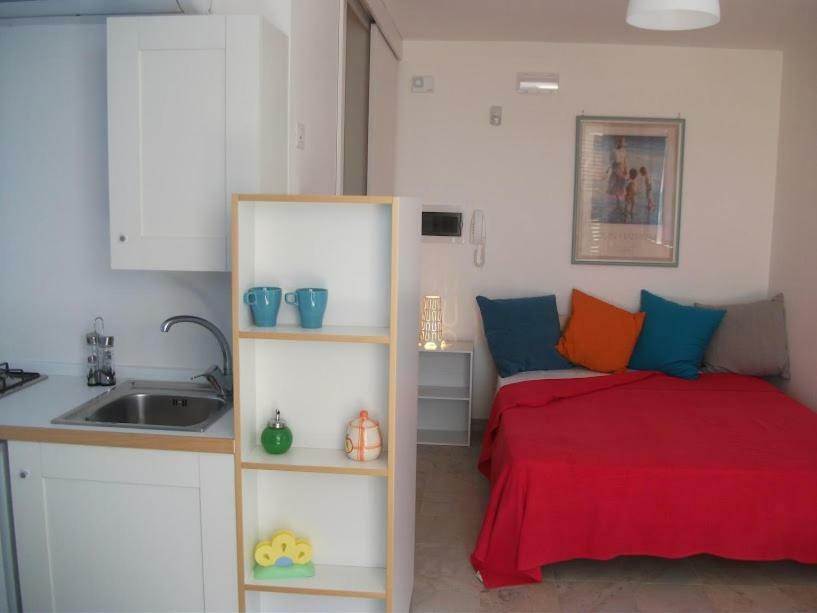 Viva Apartment Порто Чезарео Екстериор снимка